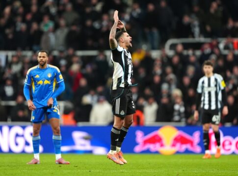 bruno-guimaraes-alcanca-temporada-mais-artilheira-na-carreira