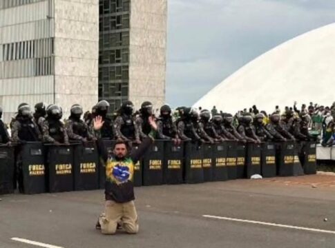 decepcionado-com-milei,-paulista-foragido-do-8/1-busca-exilio-no-chile