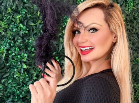 mulher-pera-retorna-ao-carnaval-em-desfile-da-mocidade-da-mooca