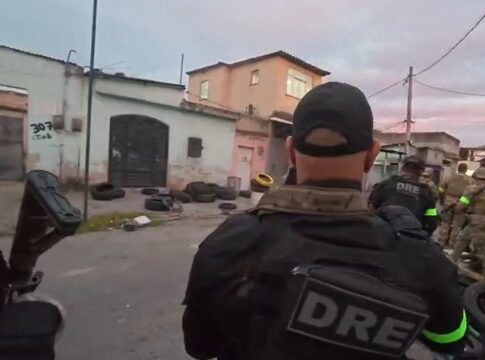 operacao-contra-roubo-de-cargas-e-carros-de-luxo-cerca-areas-dominadas-pelo-tcp