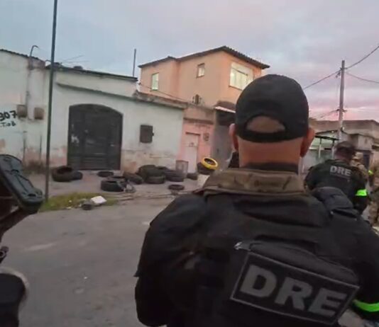 operacao-contra-roubo-de-cargas-e-carros-de-luxo-cerca-areas-dominadas-pelo-tcp