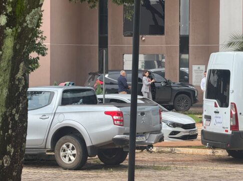 michelle-visita-bolsonaro-apos-retorno-do-marido-a-prisao-na-pf