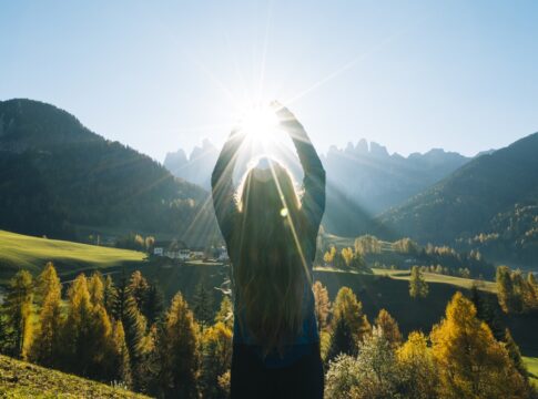 dias-mais-leves:-peso-que-travava-a-vida-de-3-signos-se-dissolve