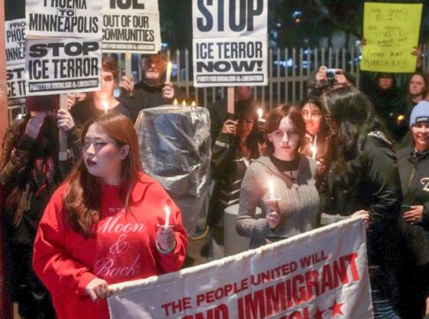 minneapolis-protesta-apos-morte-de-cidada-dos-eua-pela-policia-do-ice