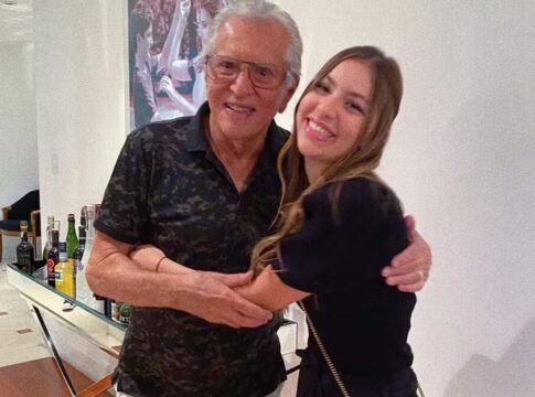 aos-24-anos,-neta-de-carlos-alberto-de-nobrega-revela-cancer-de-mama.-video