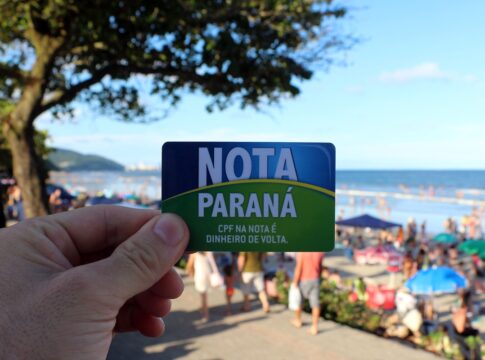 “cpf-na-nota?”:-sorteio-do-nota-parana-premia-mulher-com-r$-100-mil