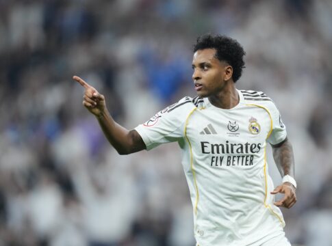 supercopa-espanhola:-real-vence-no-derbi-de-madrid-e-vai-a-final