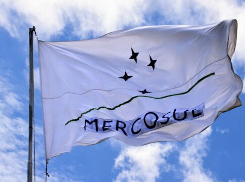 paises-da-uniao-europeia-aprovam-acordo-com-mercosul