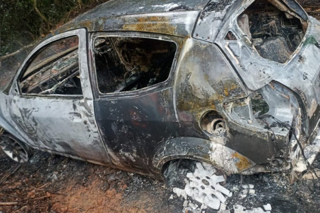 tres-pessoas-sao-presas-suspeitas-de-envolvimento-em-sumico-de-pm