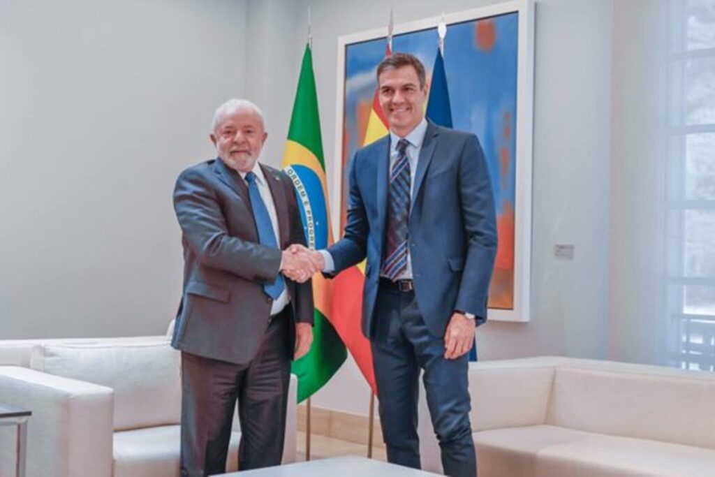 apos-acordo-ue-mercosul,-lula-fala-com-presidente-da-espanha