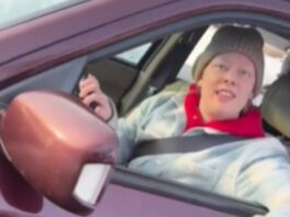 agente-do-ice-filmou-momento-em-que-mulher-foi-morta-a-tiros-nos-eua.-veja-video