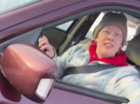 agente-do-ice-filmou-momento-em-que-mulher-foi-morta-a-tiros-nos-eua.-veja-video