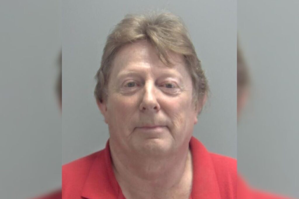 homem-e-condenado-por-coagir-mulher-a-fazer-sexo-com-estranhos