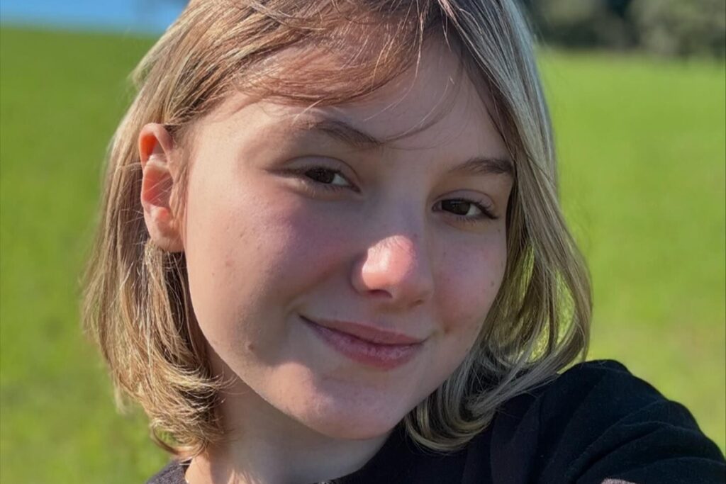 morre-isabel-veloso,-aos-19-anos,-apos-luta-contra-cancer