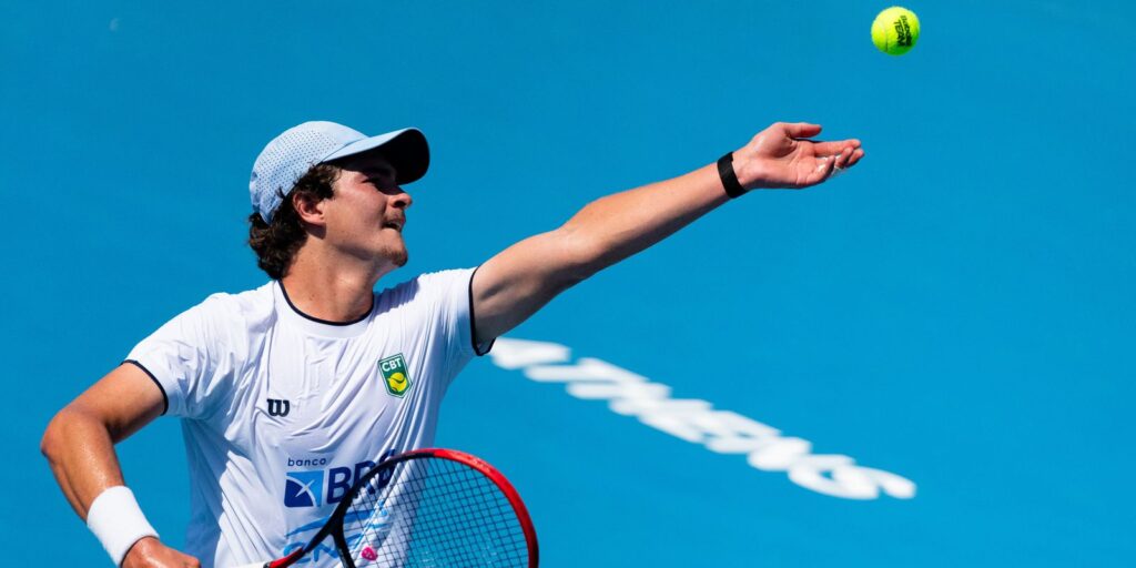 dores-lombares-tiram-joao-fonseca-de-mais-um-torneio-na-australia