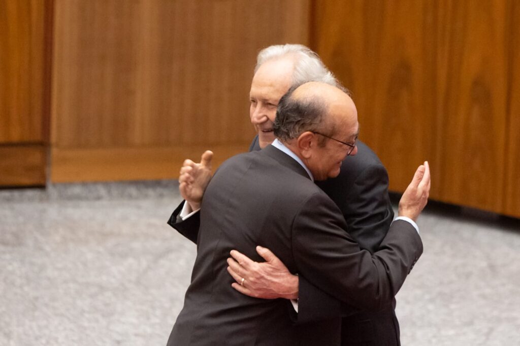 gilmar-elogia-lewandowski:-“enfrentou-crime-organizado”