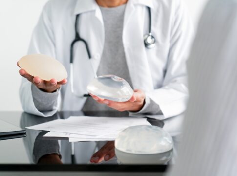 fabricante-de-protese-cancerigena-deve-indenizar-paciente,-decide-tjsp