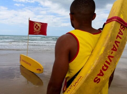 salvador-registra-80-casos-de-afogamento-nas-praias-so-neste-ano