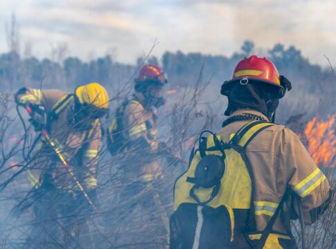 incendios-na-patagonia-argentina-destroem-mais-de-15-mil-hectares