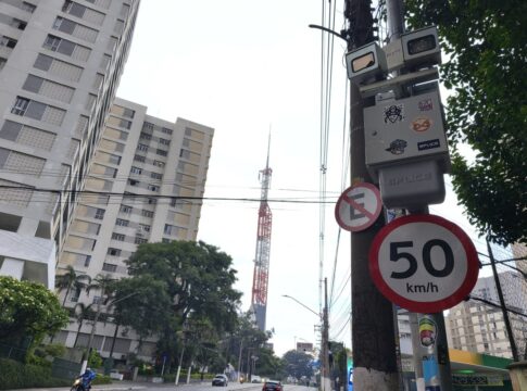 mudanca-em-limite-de-velocidade-faz-explodir-multas-por-radar-em-sp