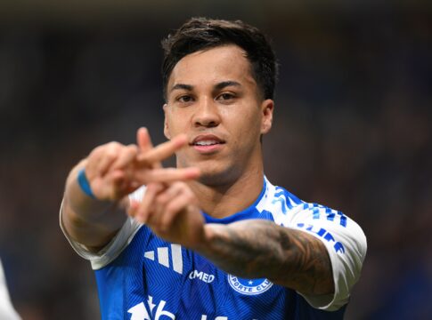 cruzeiro-anuncia-renovacao-de-kaio-jorge,-alvo-do-flamengo,-ate-2030