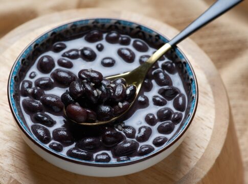 feijao-sem-panela-de-pressao-fica-macio-e-saboroso;-veja-como-fazer