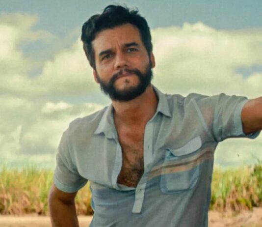 selton-mello-celebra-vitoria-dupla-do-brasil-no-globo-de-ouro