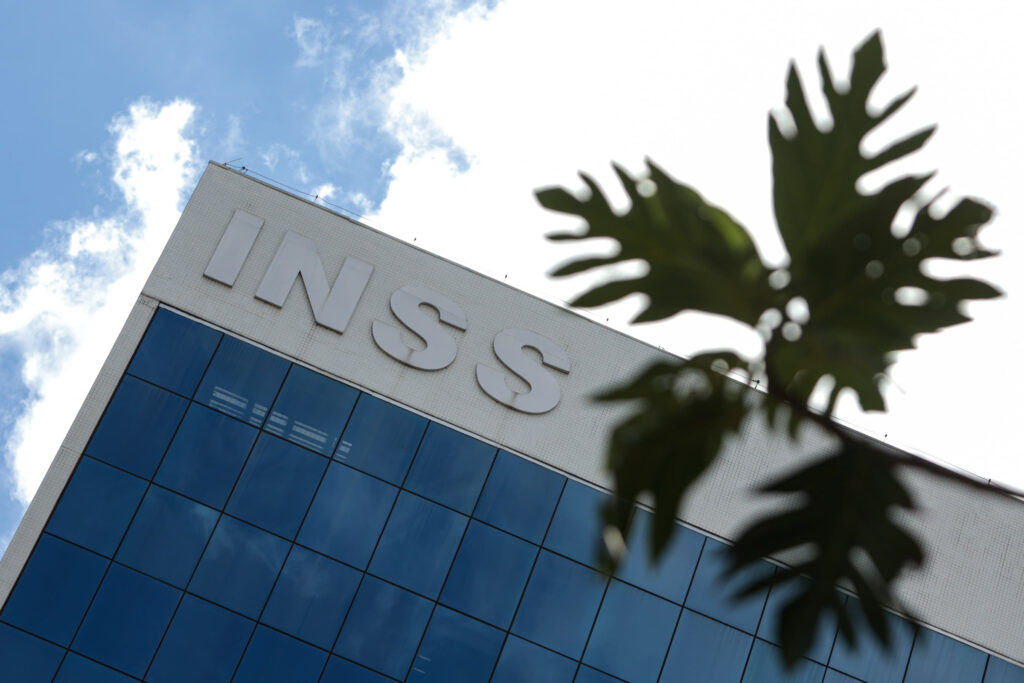 ex-assessor-de-deputado-federal-recebeu-pix-de-preso-na-farra-do-inss