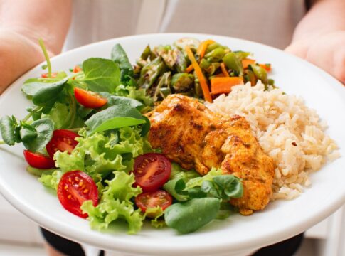 nutrologo-ensina-como-adotar-uma-alimentacao-saudavel-em-2026