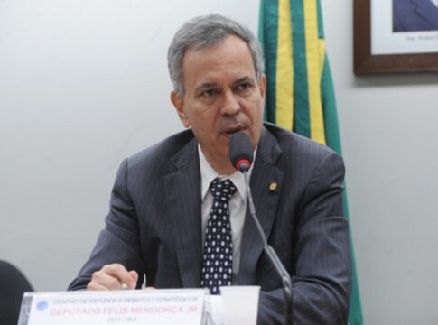 pf-deflagra-nova-fase-da-overclean.-deputado-felix-mendonca-e-alvo
