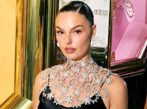 isis-valverde-disputa-premio-de-pior-atriz-coadjuvante,-diz-site