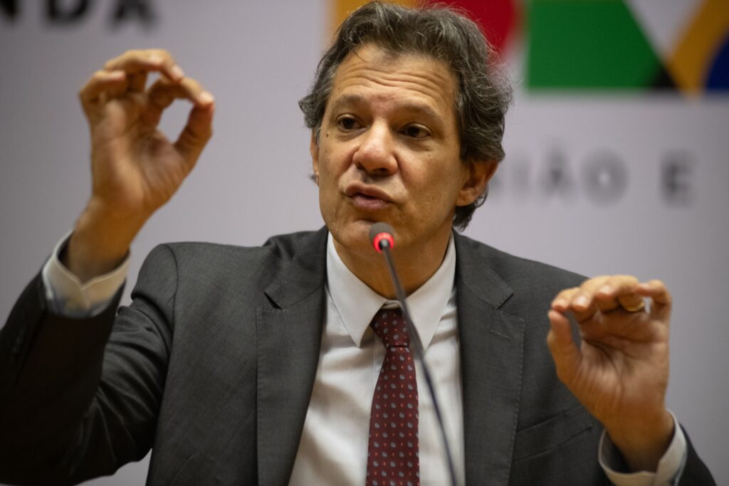 haddad-estima-que-governo-fechou-2025-com-deficit-de-0,1%-do-pib
