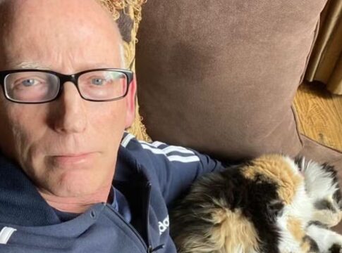 scott-adams,-criador-da-tirinha-dilbert,-morre-aos-68-anos