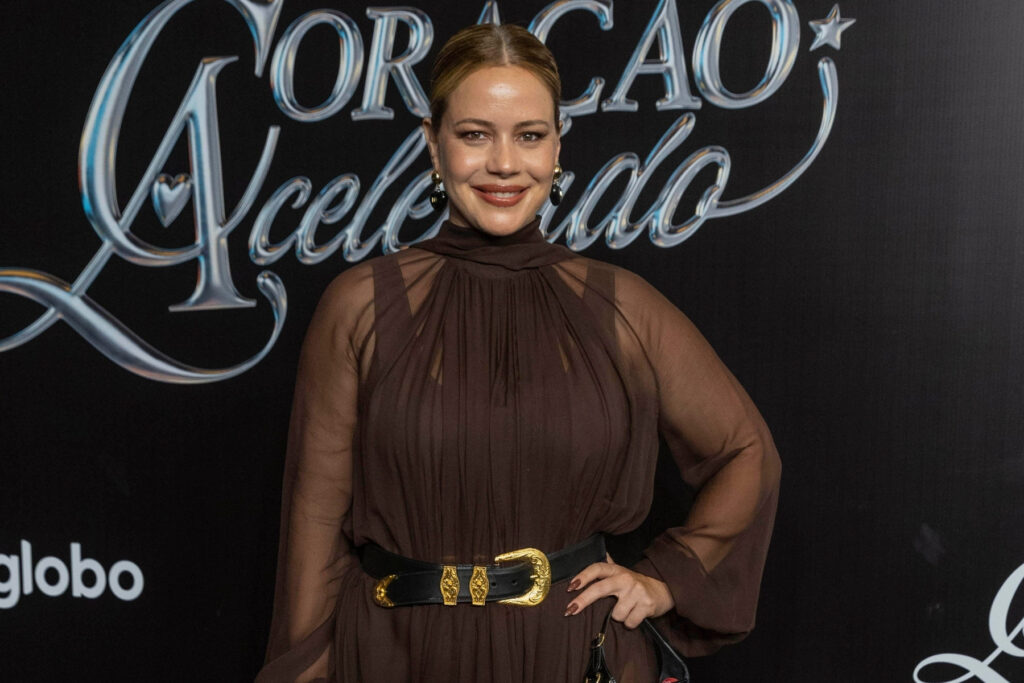 leandra-leal-revela-por-que-ficou-10-anos-fora-das-novelas-da-globo