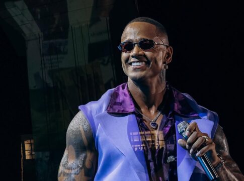 cache-milionario-de-leo-santana-chama-atencao-no-carnaval-cearense