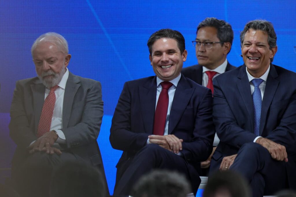 motta-diz-que-fase-de-testes-da-reforma-tributaria-inaugura-“nova-era”