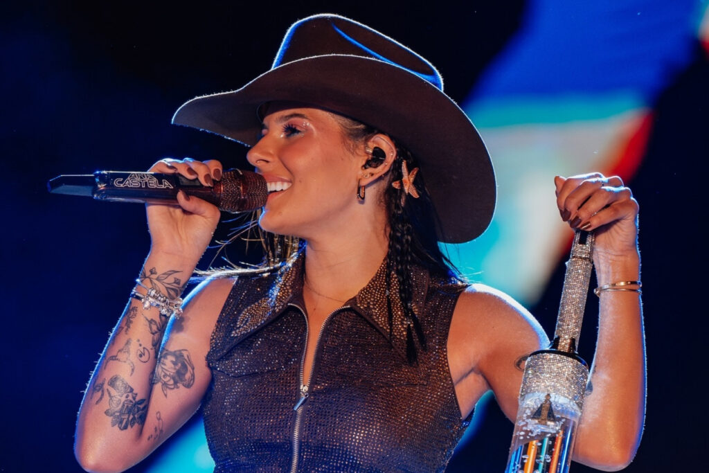 ana-castela-diz-se-vai-seguir-carreira-de-atriz-apos-novela-na-globo