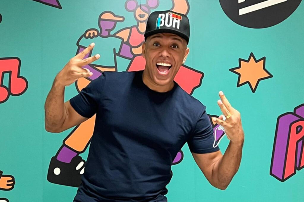 musica-de-mc-koringa-pode-estar-na-trilha-de-avenida-brasil-2