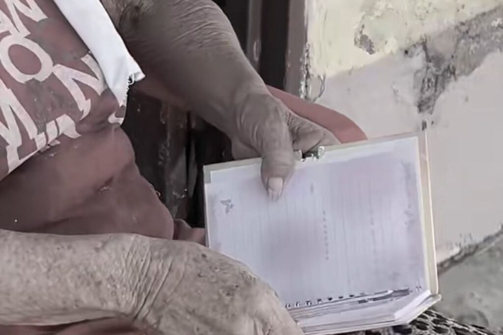 vovo-do-trafico-e-presa-com-“chup-chup”-de-crack,-cocaina-e-maconha