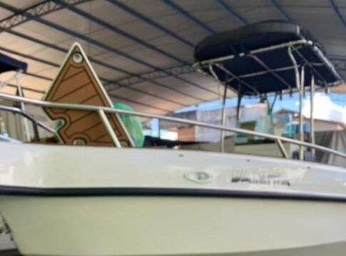 ocupantes-de-lancha-sao-encontrados-em-maresias-apos-perda-de-contato