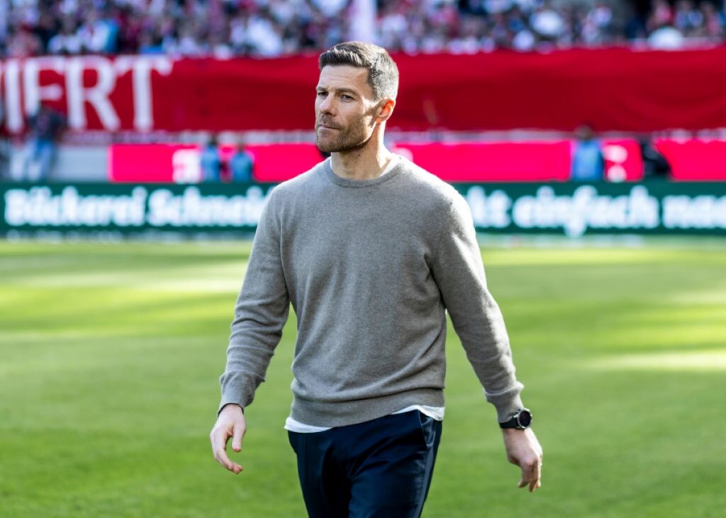 lenda-do-ufc-defende-xabi-alonso-apos-demissao-do-real-madrid