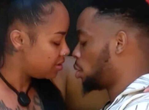 participantes-do-big-brother-dao-beijo-quente,-com-direito-a-mao-boba