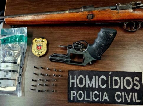 pr:-policiais-sao-presos-suspeitos-de-roubo-de-r$-15-milhoes-em-joias