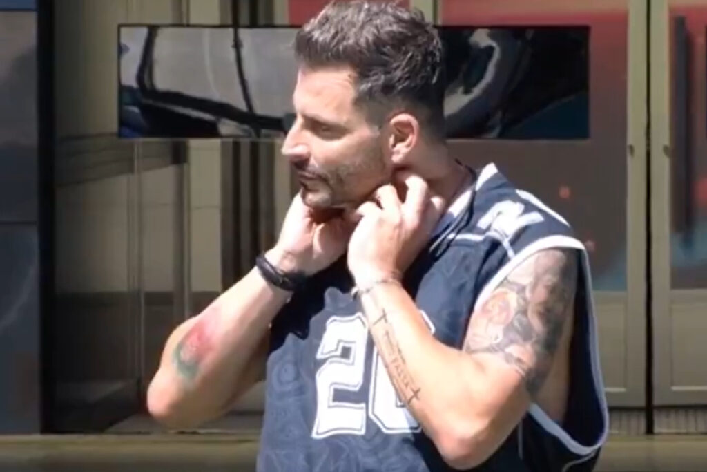 bbb:-video-mostra-momentos-antes-de-henri-castelli-sofrer-2a-convulsao