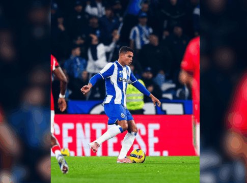 thiago-silva-estreia-pelo-porto-com-vitoria-em-classico
