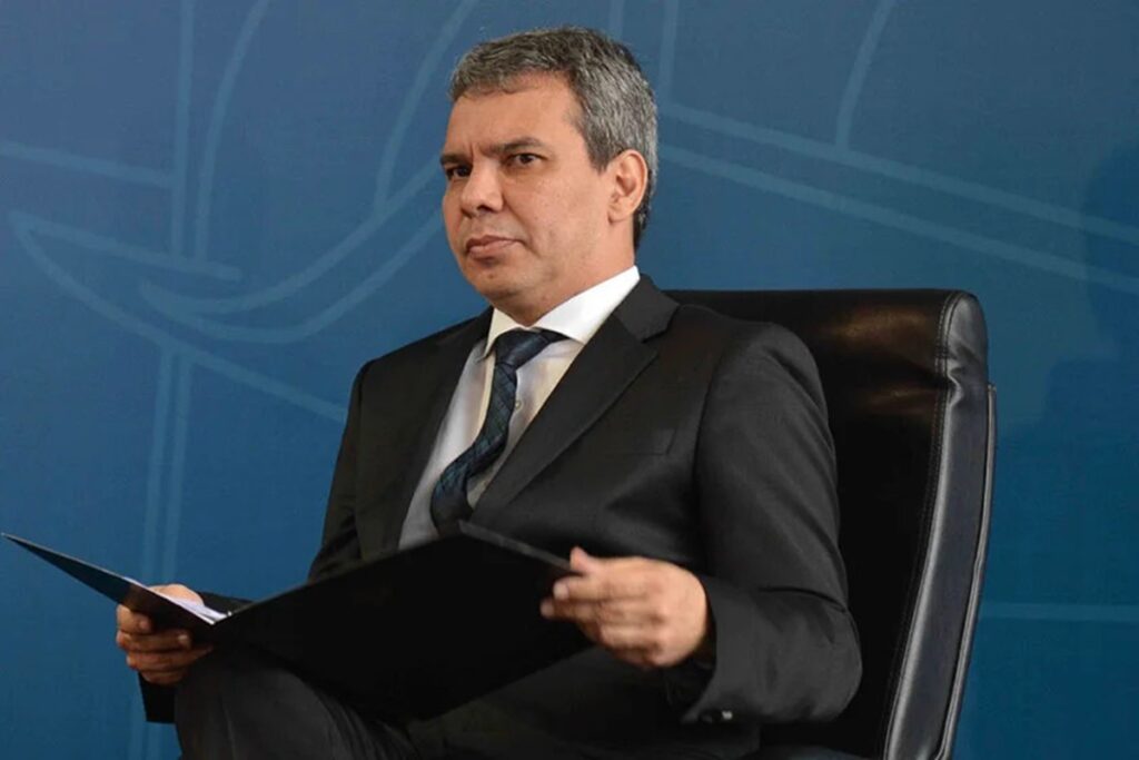 novo-ministro-da-justica-conversa-com-lewandowski-e-inicia-transicao