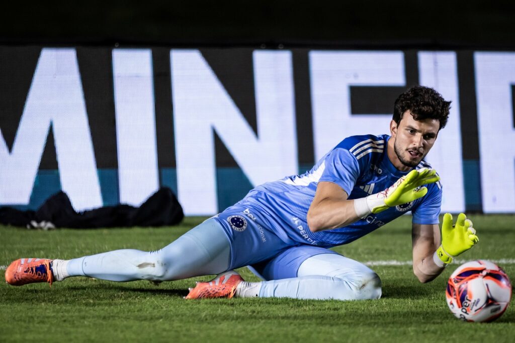 tombense-e-cruzeiro-se-enfrentam-pela-2a-rodada-do-mineiro;-acompanhe