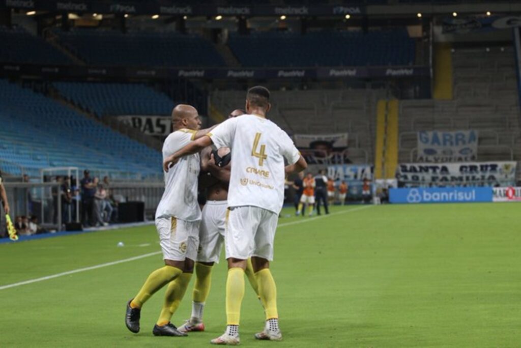 sao-jose-vence-gremio-e-assume-lideranca-do-grupo-no-campeonato-gaucho