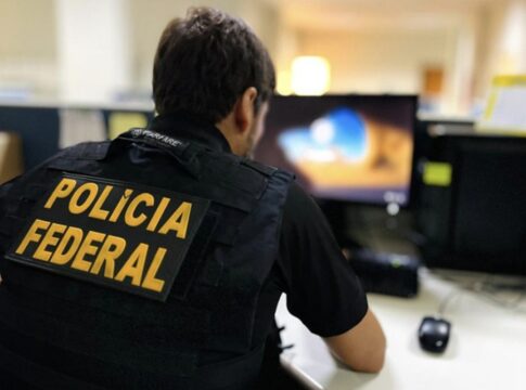 grupo-que-roubava-e-revendia-computadores-da-caixa-e-alvo-da-pf-em-sp