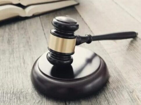 empresa-e-condenada-por-usar-foto-de-casal-divorciado-em-propaganda